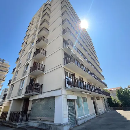 Cocon Grenoblois - Tram & Commerces A Pied Apartment Grenoble